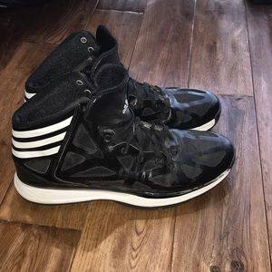 Drose Basketball shoes addidas